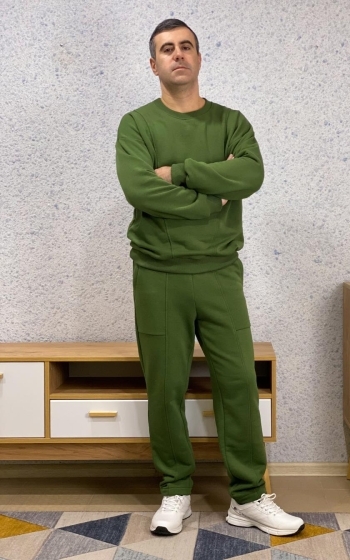 Спортивный костюм мужской с декоративными отстрочками Зеленый